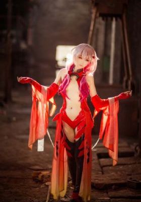 美女被视频_BD英语在线视频观看